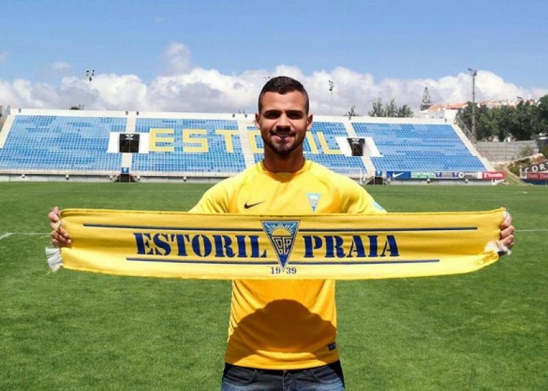 Lucão explica escolha por Estoril e, mesmo barrado no São Paulo, diz ser grato ao clube