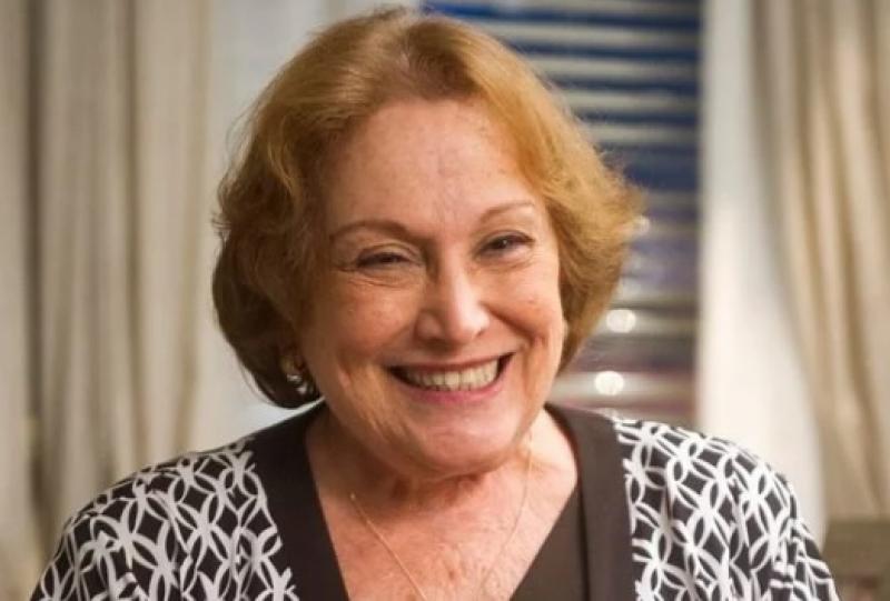 Com Covid-19, atriz Nicette Bruno é entubada após piora