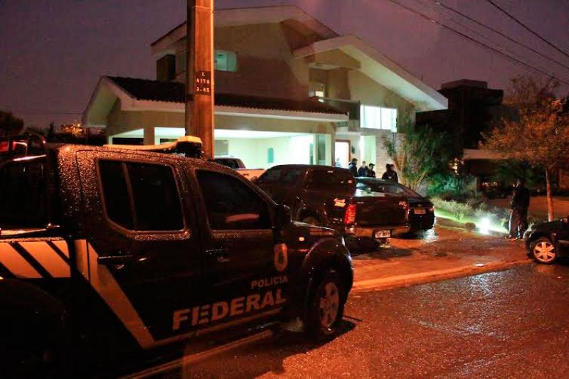 PF deflagra 2ª fase da operação que investiga desvios de recursos da UFPR