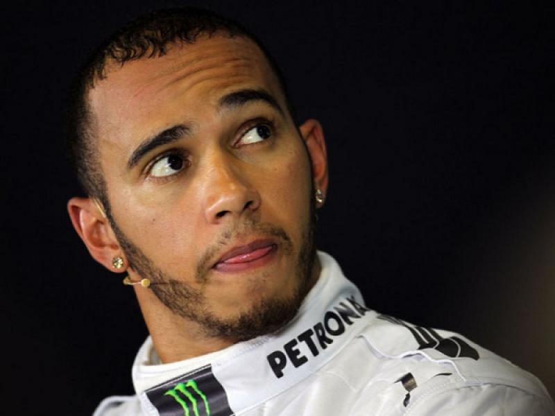 Hamilton sai na pole no GP da Itália e iguala recorde de Senna; Massa é 11º