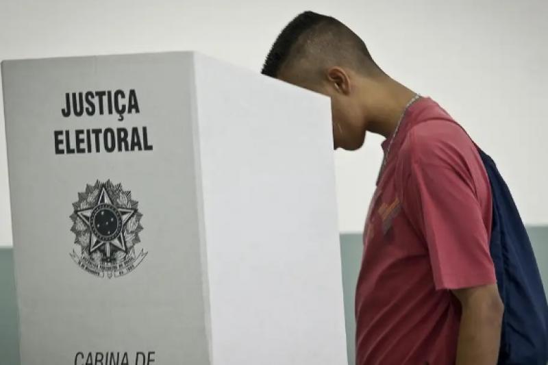 Sindicatos e MP vão receber denúncias de assédio eleitoral no trabalho Entidades lançaram aplicativo nesta terça-feira (3)