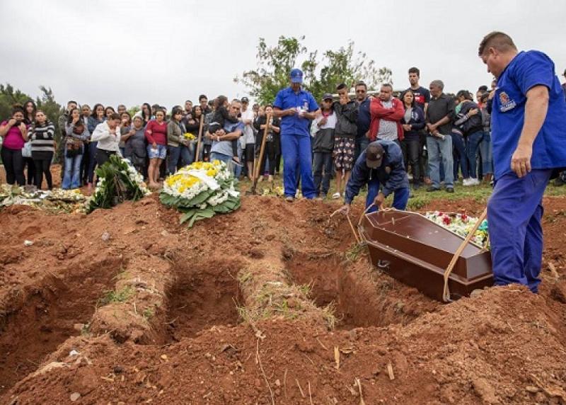 Ministério Público vai investigar mortes em baile em Paraisópolis como homicídios