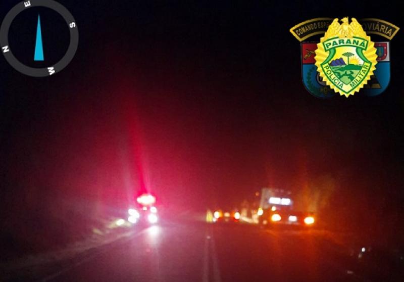 Três pessoas ficam feridas em acidente envolvendo motocicletas e carros em Joaquim Távora