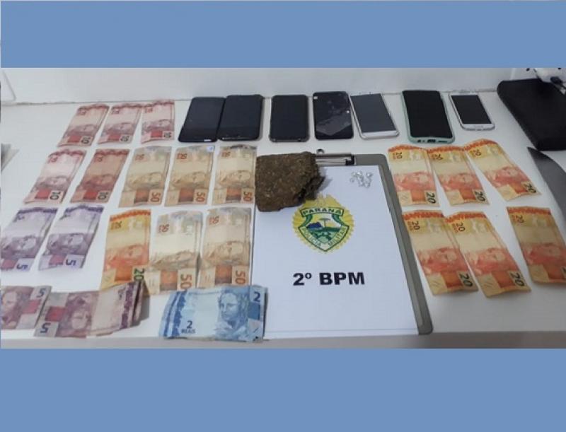 Polícia Militar apreende maconha e crack em Ribeirão Claro