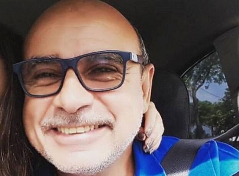 STJ concede prisão domiciliar a Queiroz, com uso de tornozeleira eletrônica