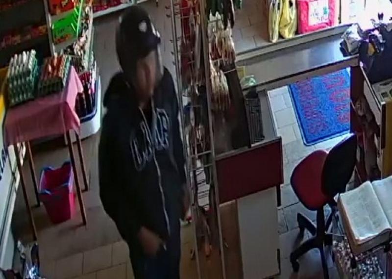 Empresário é esfaqueado durante roubo a supermercado em Santo Antônio da Platina