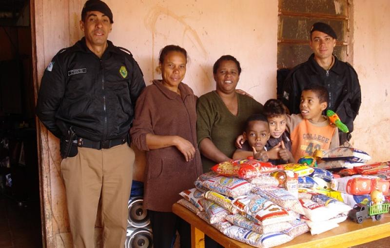 2° BPM realiza doação de alimentos arrecadados em aniversário da Corporação