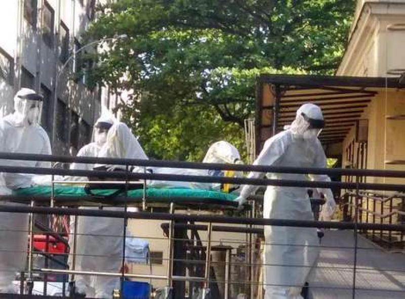 Exame de suspeita de Ebola no Brasil será divulgado em 24h