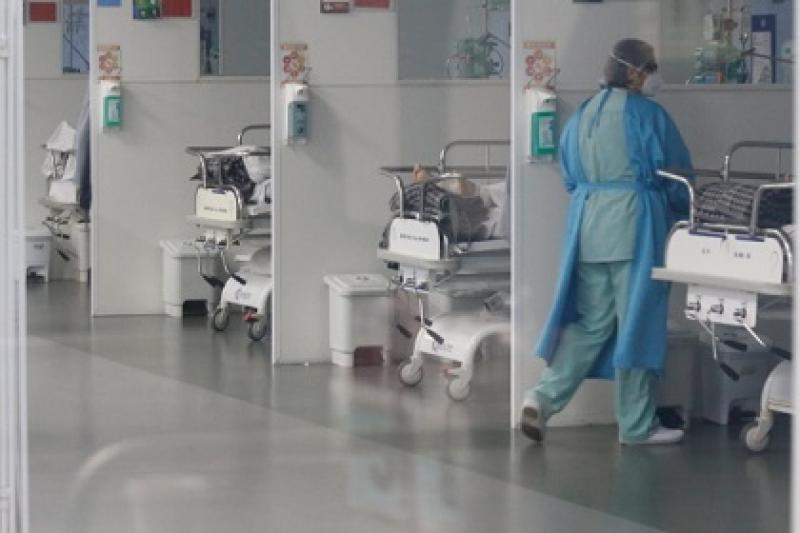 No Paraná, número de pacientes internados em leitos Covid já cresceu 71% desde o começo do ano