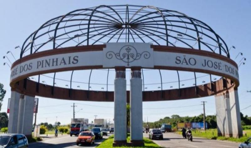 Estudo mostra que 10% dos municípios do Paraná levam nomes de santos. Veja quais são