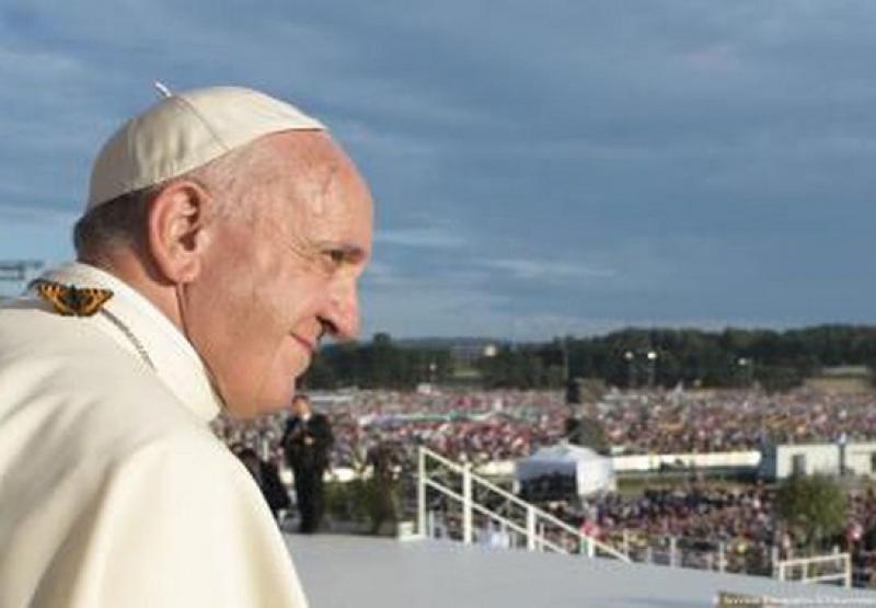 Celibato: Bento XVI rejeita “duas vocações ao mesmo tempo”