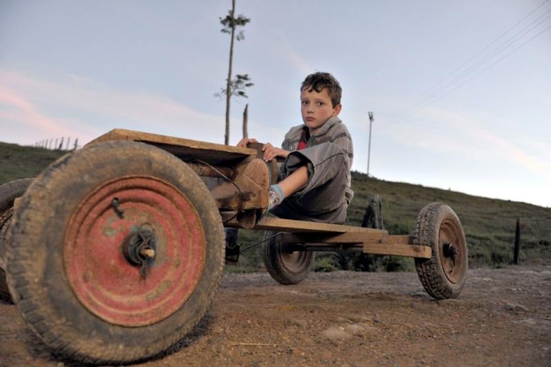 Menino do Taca-le Pau já previa perda da fama e agora quer ser veterinário