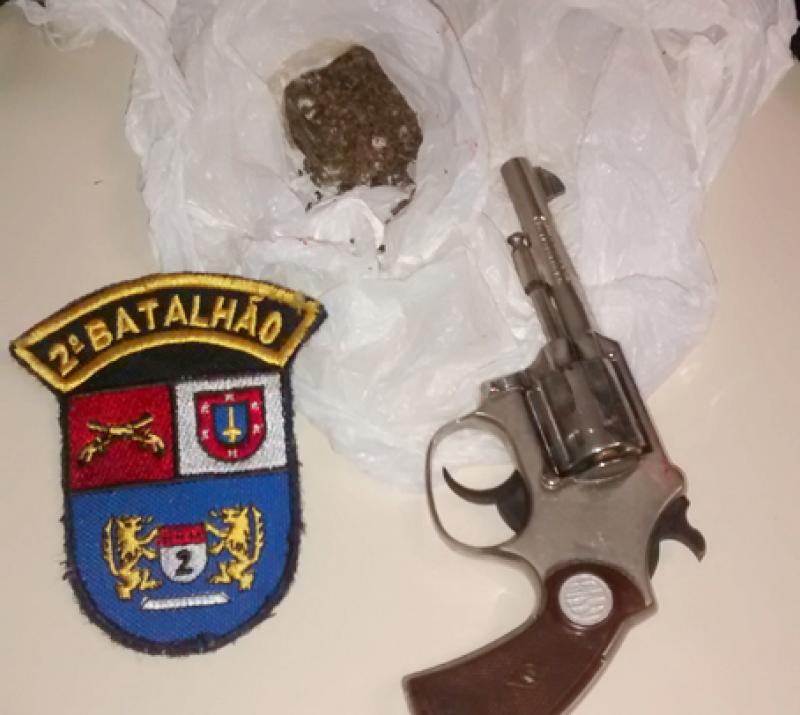 Polícia Militar prende indivíduo armado em Santana do Itararé