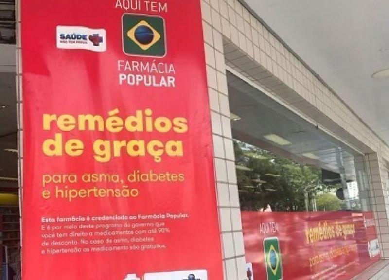 Bolsonaro corta de fralda geriátrica a remédio contra hipertensão na Farmácia Popular