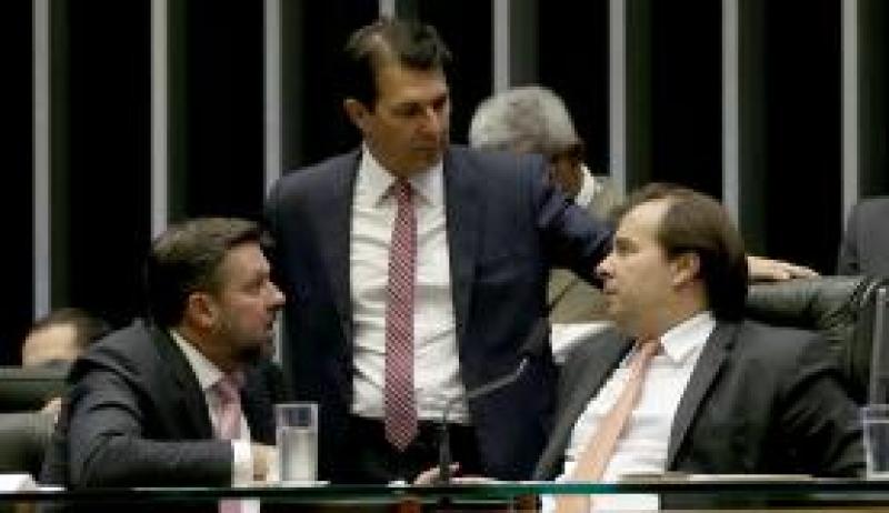 Rodrigo Maia marca votação da reforma da Previdência para 19 de fevereiro