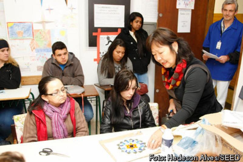 Matrículas para Educação de Jovens e Adultos vai até sexta