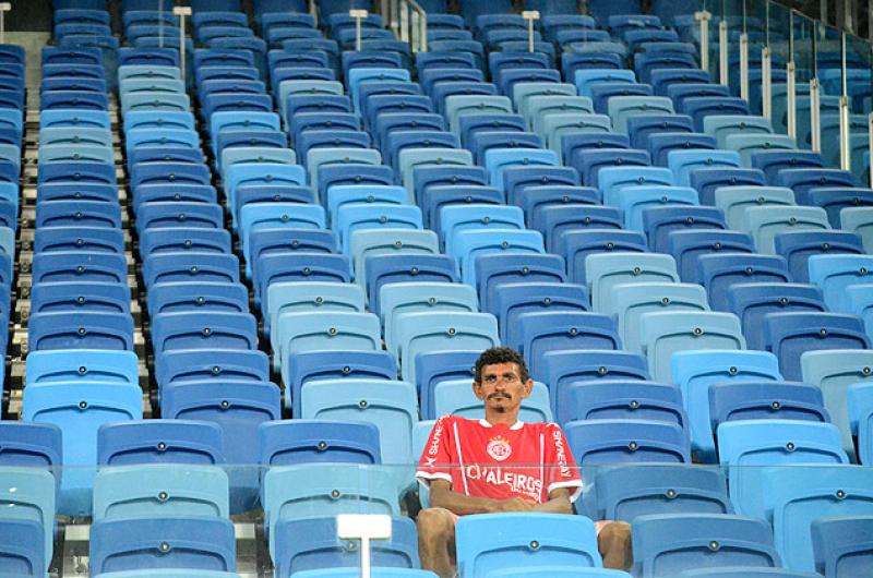 Com a volta do Brasileiro, novos estádios esquecem “padrão Fifa”