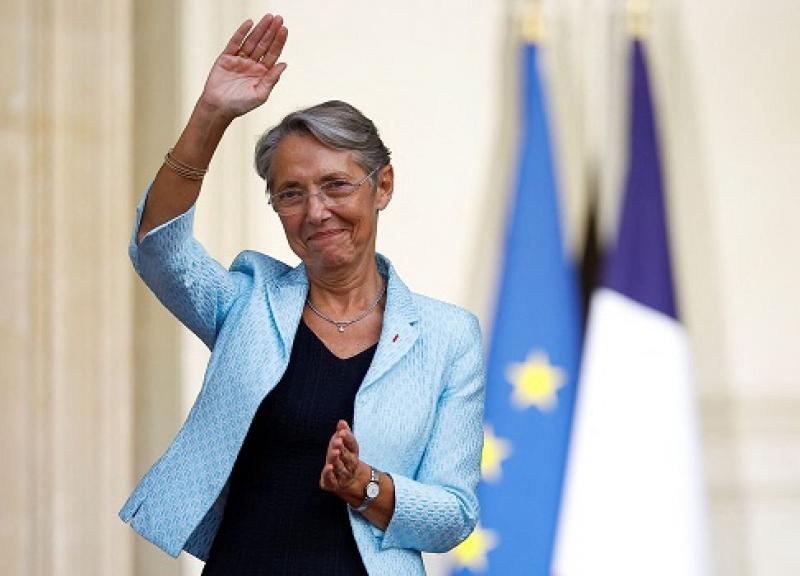 Macron escolhe Elisabeth Borne como nova primeira-ministra da França