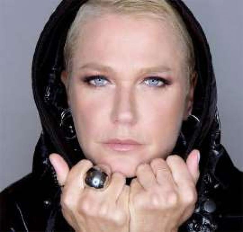 Xuxa Meneghel confirma saída da Record TV no final do ano 7 horas atrás