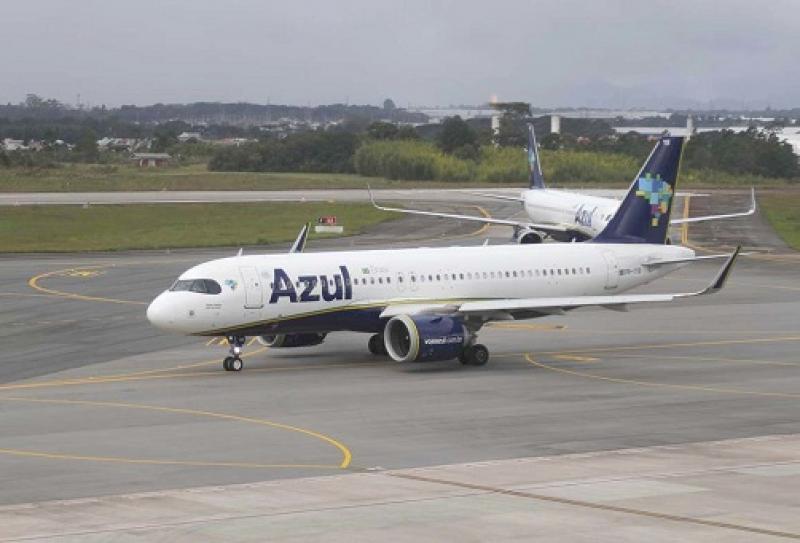 Paralisação dos aeronautas atrasa voos nesta manha de segunda-feira