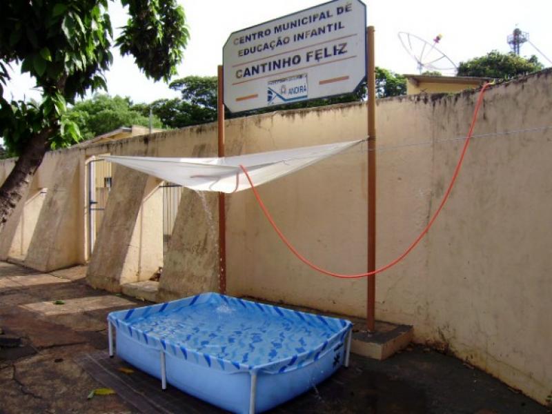 Em Andirá, homem usa água de creche para encher piscina e acaba preso