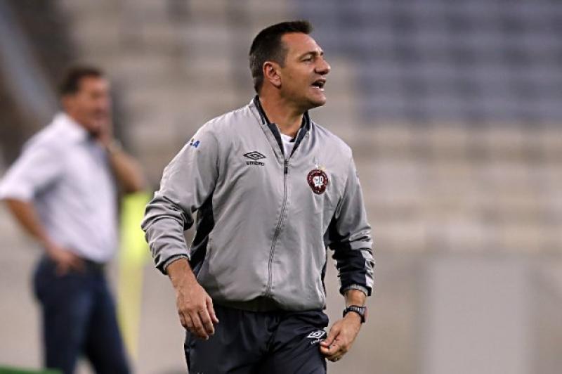 Atlético enfrenta declínio técnico após contratação de treinador