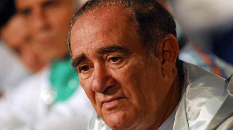 Humorista Renato Aragão volta a ser internado no Rio de Janeiro