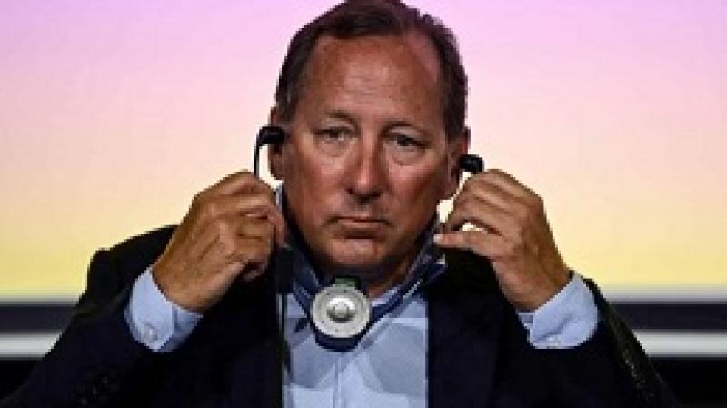 John Textor, dono da SAF do Botafogo, provoca o Palmeiras em rede social