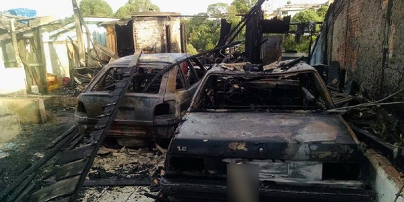 Incêndio mata três da mesma família em Almirante Tamandaré