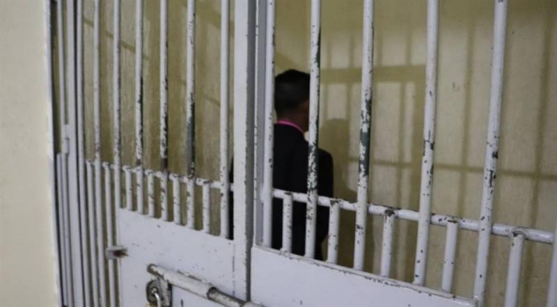 Pastor é preso ao enviar mensagens pornográficas para criança