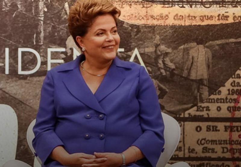 Dilma é reeleita