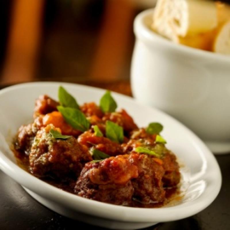 Com gordura ou sem, em bife ou cubinhos? Saiba comprar a carne de todo dia