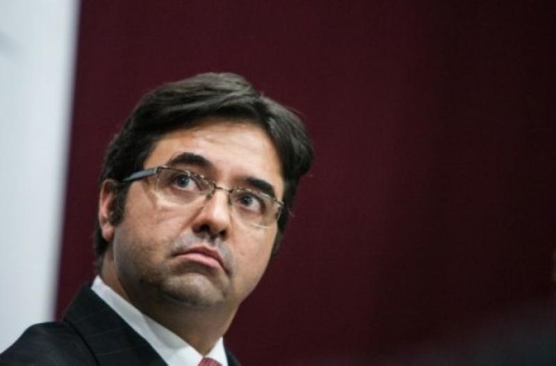 Advogado de Gleisi e Paulo Bernardo é preso em aeroporto