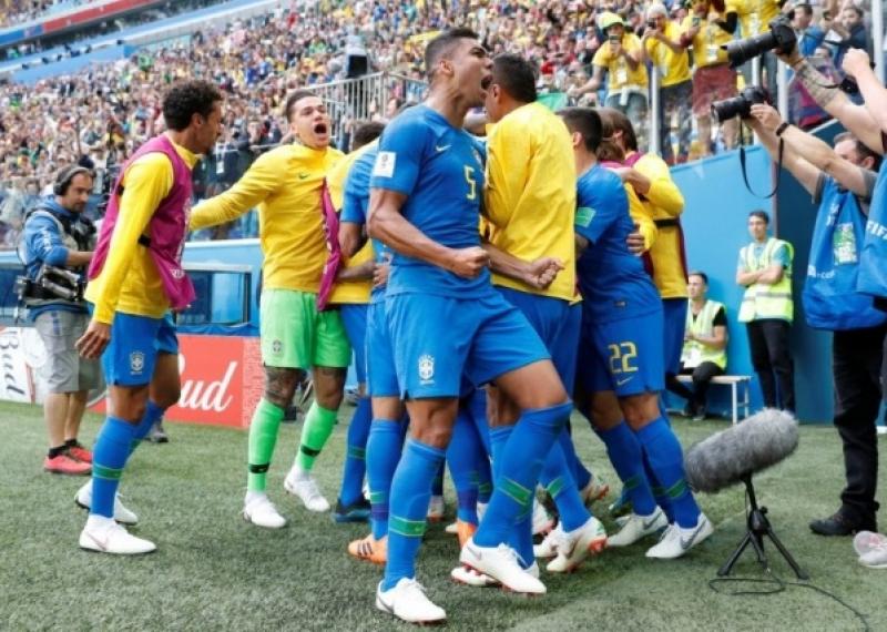 Brasil terá hoje jogo decisivo e pode enfrentar a Alemanha nas oitavas