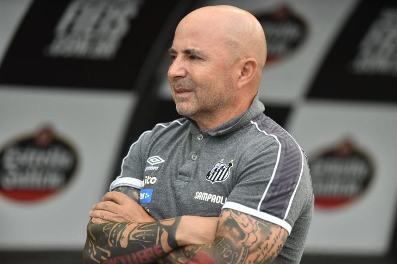Sampaoli admite distância de futebol e estrutura do Santos para Flamengo: “Impossível comparar”