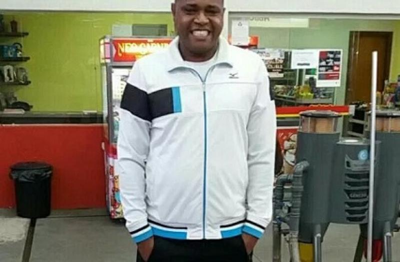 Dupla tenta matar jovem com várias facadas em Jacarezinho