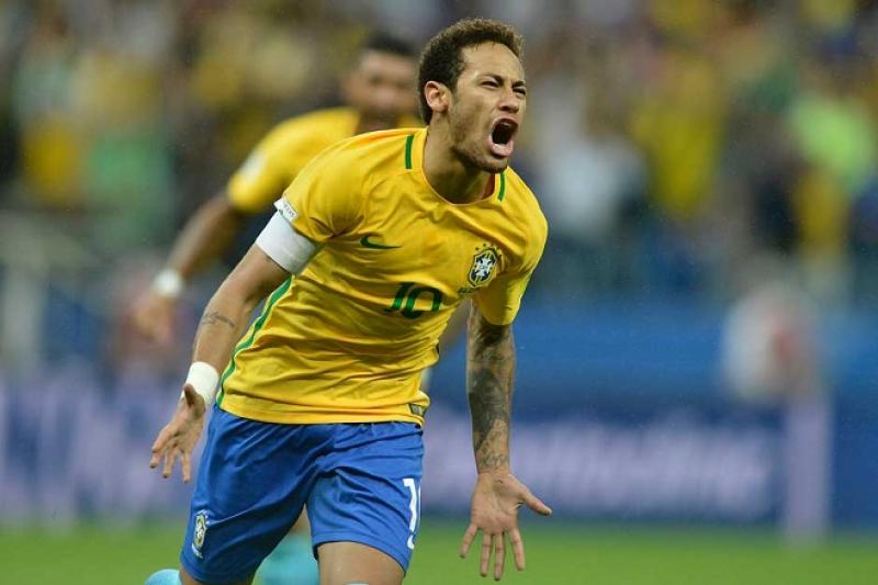 Brasil atropela o Paraguai e encaminha vaga para a Copa da Rússia em 2018