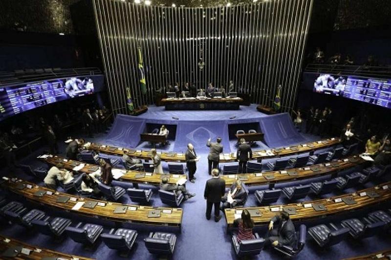 Congresso eleva rombo e acende alerta na equipe de Bolsonaro