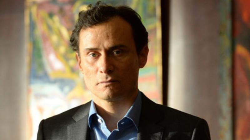 Enrique Diaz fala que a minissérie esta mexendo com a mente do público