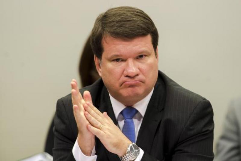 Tributarista depõe na comissão e diz que governo não violou lei orçamentária