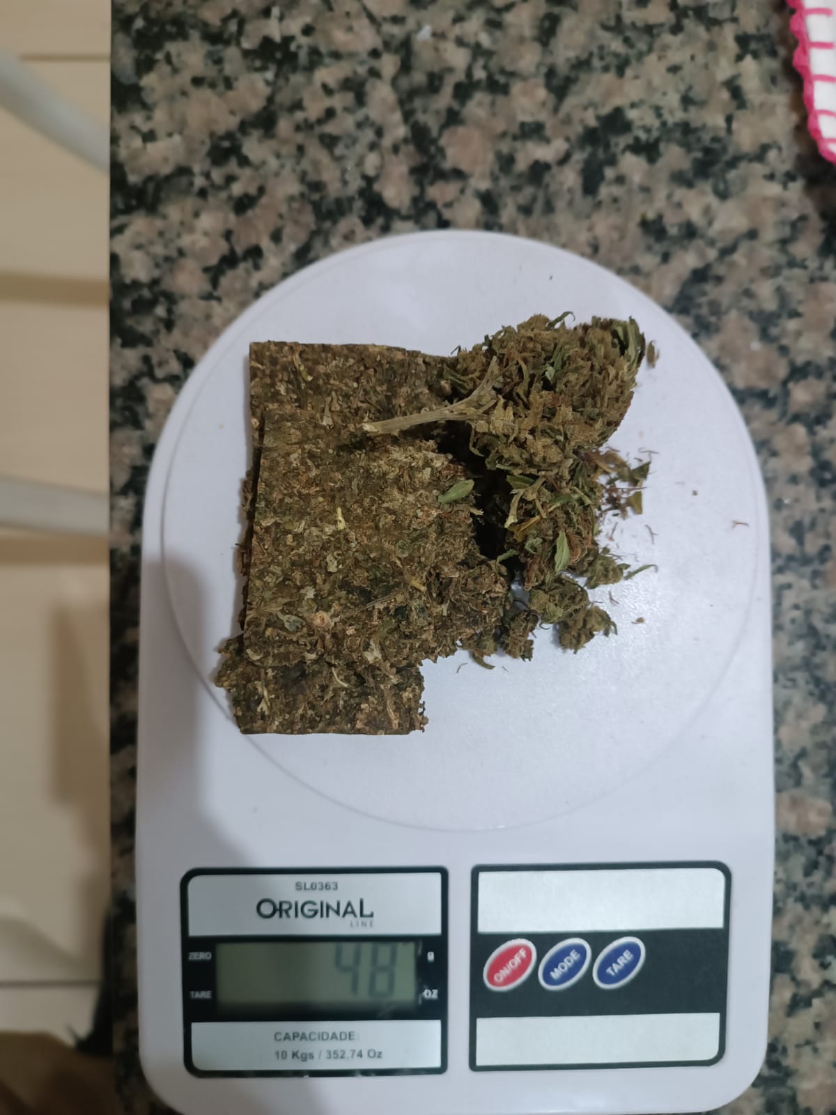 Homem é detido por posse de entorpecentes durante ação policial em Quatiguá