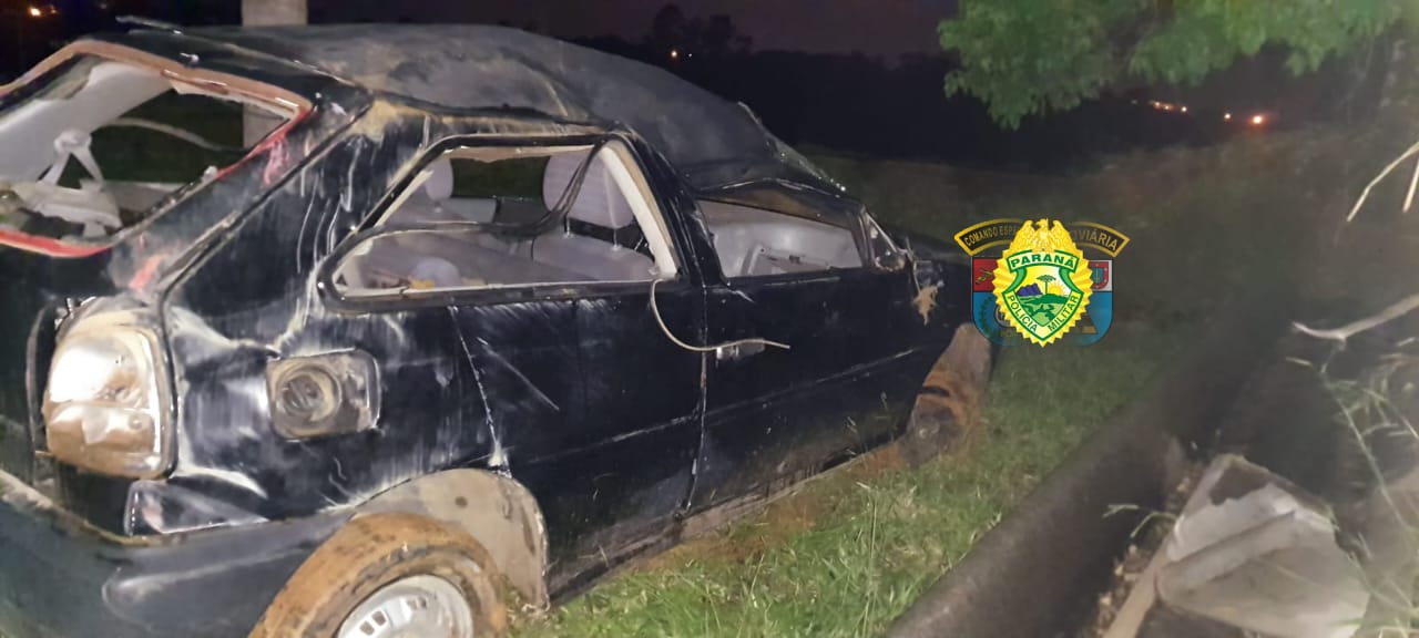 Grave acidente na PR-424 deixa três feridos, incluindo uma criança, em Siqueira Campos