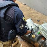 PRF apreende cocaína, haxixe e celulares contrabandeados em ações na fronteira do Brasil