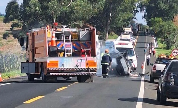 TRAGÉDIA NA PR-092: ACIDENTE DEIXA TRÊS MORTOS, ENTRE ELES UMA CRIANÇA
