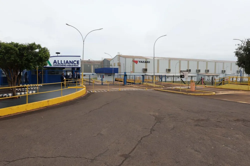 Governador inaugura polo industrial com previsão de 500 empregos e projeta crescimento no Norte Pioneiro