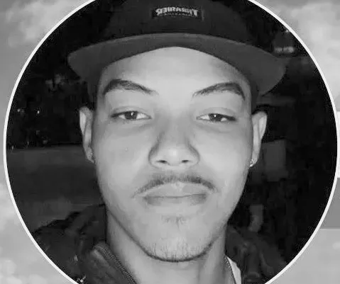Motociclista de 22 anos morre após bater em poste em Siqueira Campos