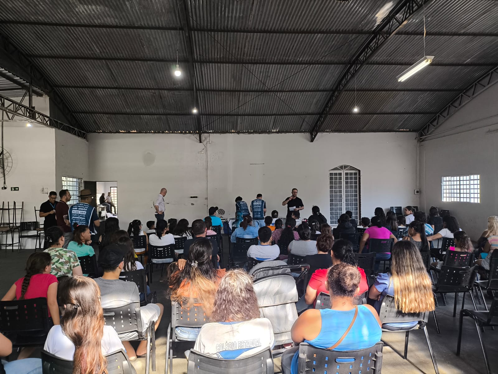 Prefeitura de Quatiguá conclui entrega de 106 óculos a estudantes beneficiados pelo Programa Bons Olhos Paraná