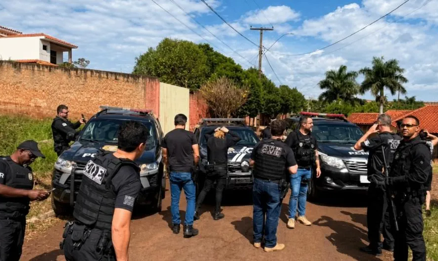 Operação mira fabricação clandestina de armas para o crime organizado em Cambará