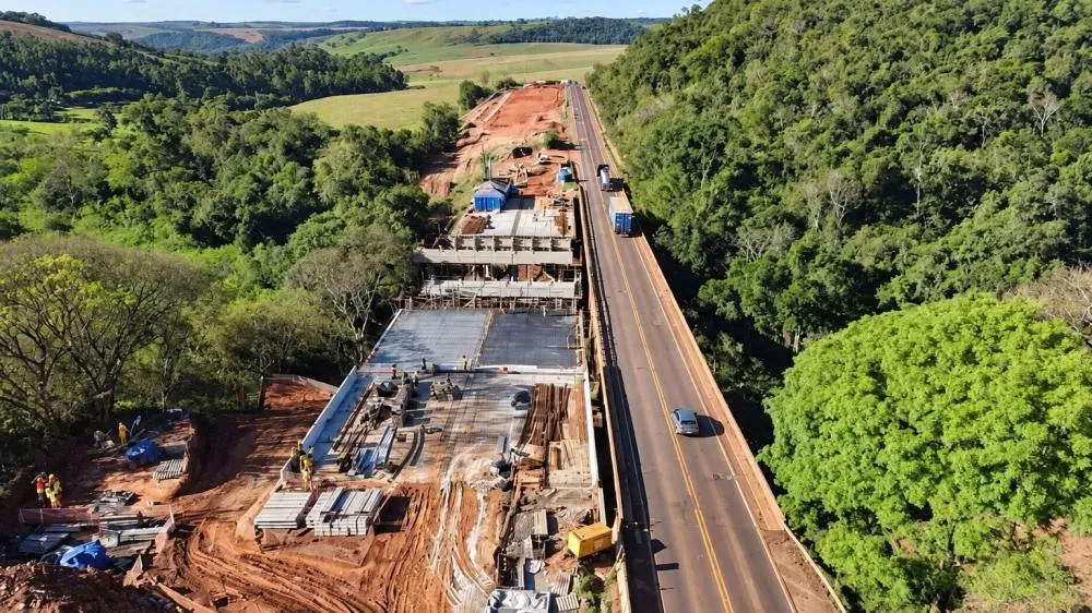 Santo Antônio da Platina e Jacarezinho terão interdições na BR-153 nesta segunda e terça-feira