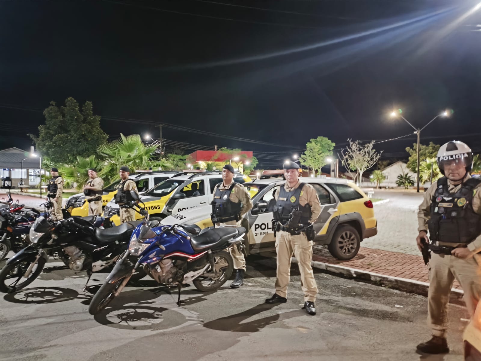 Polícia Militar apreende sete motos e um carro durante operação em Quatiguá